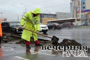 В Сипайлово ведется активная работа по уборке территории
