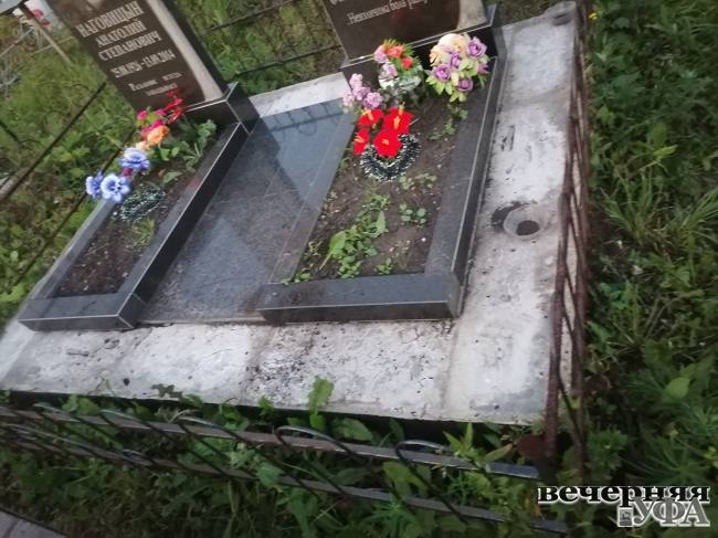 Мародёры воруют гранит с могил ветеранов Великой Отечественной…